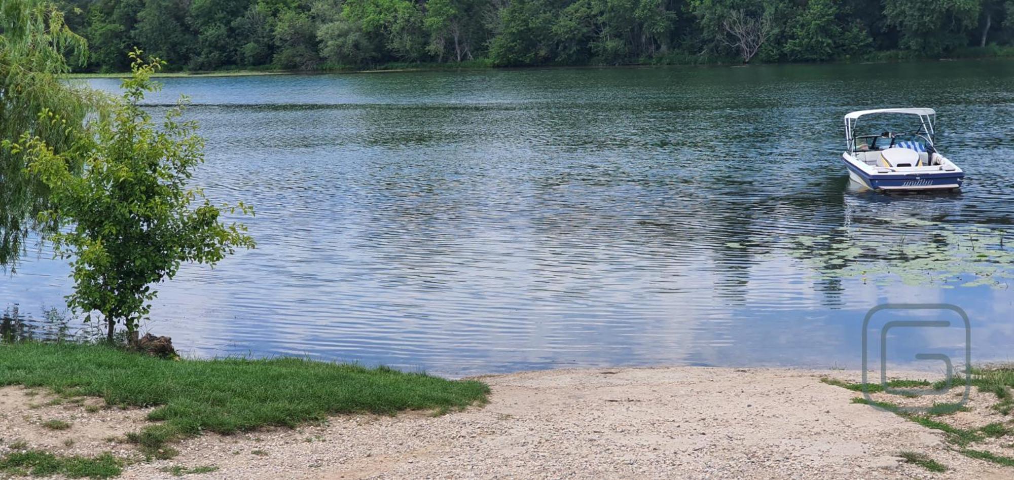 Havre De Paix Bord De Saone Avec Jacuzzi Campsite